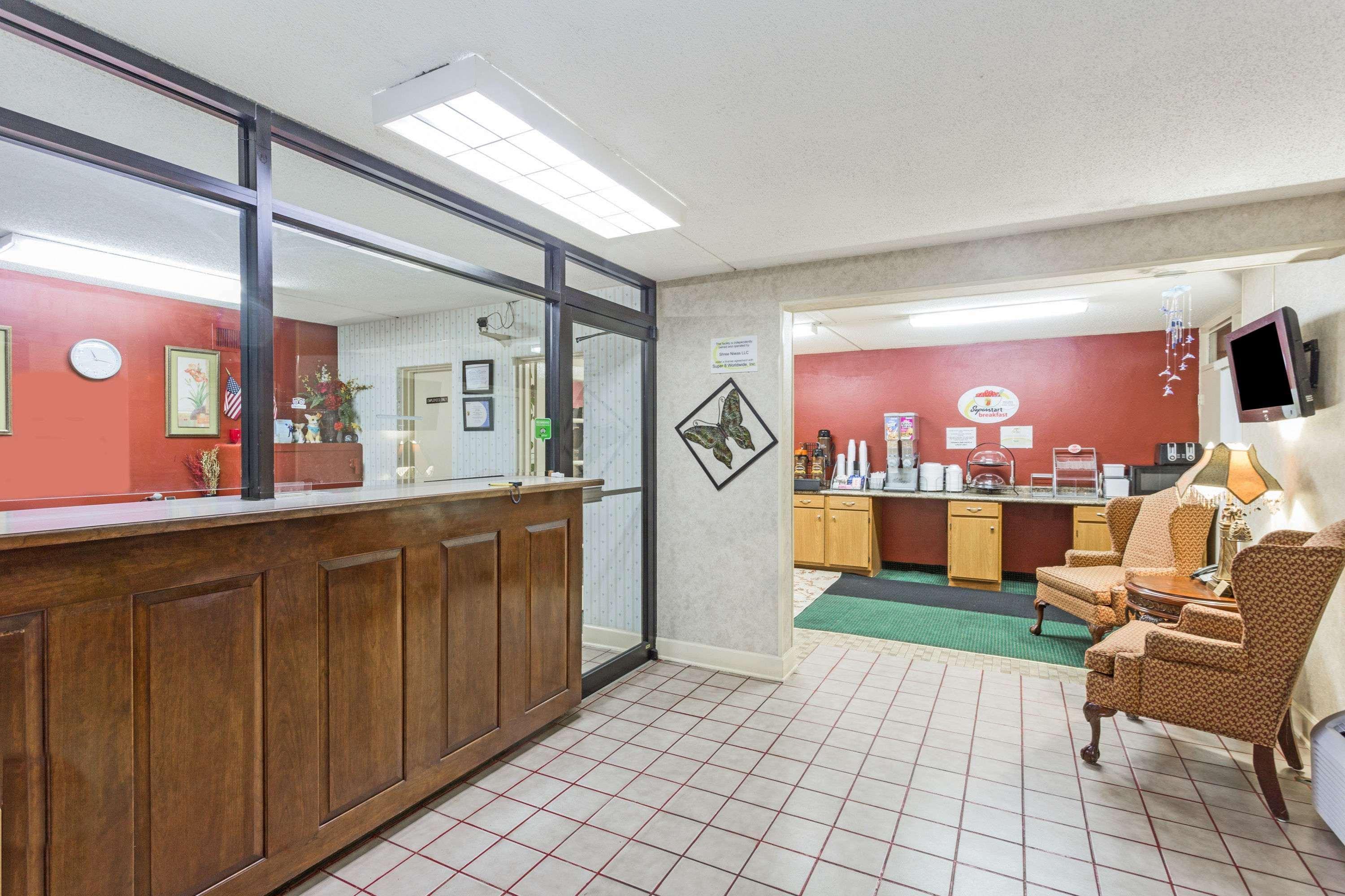 Super 8 By Wyndham Tifton Hotel Exterior foto