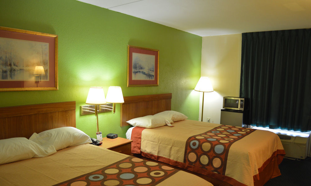 Super 8 By Wyndham Tifton Hotel Exterior foto