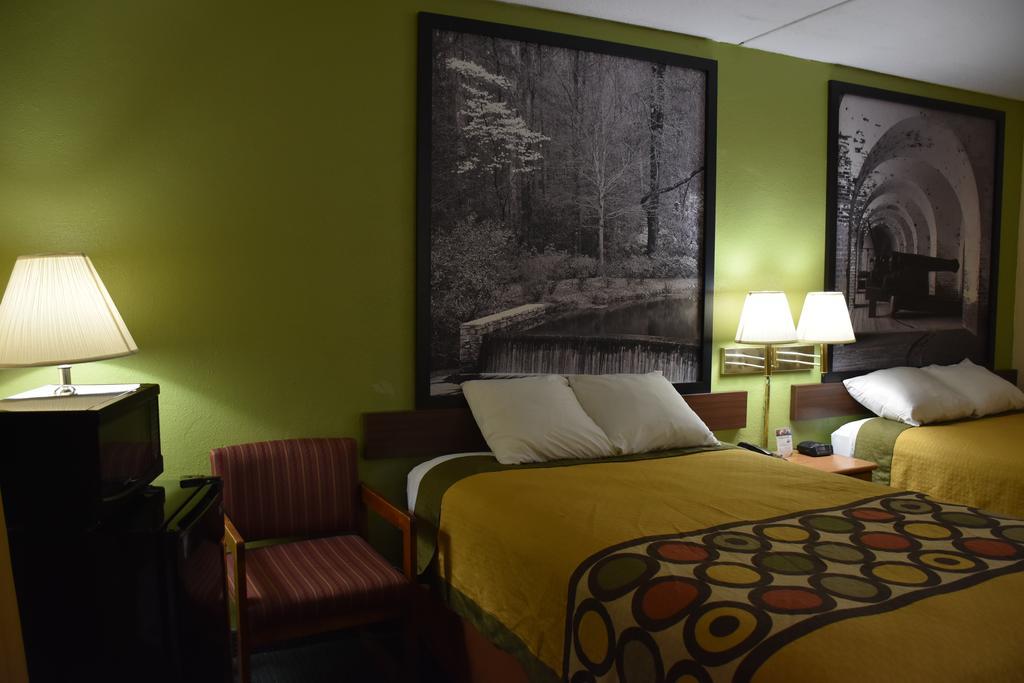 Super 8 By Wyndham Tifton Hotel Exterior foto