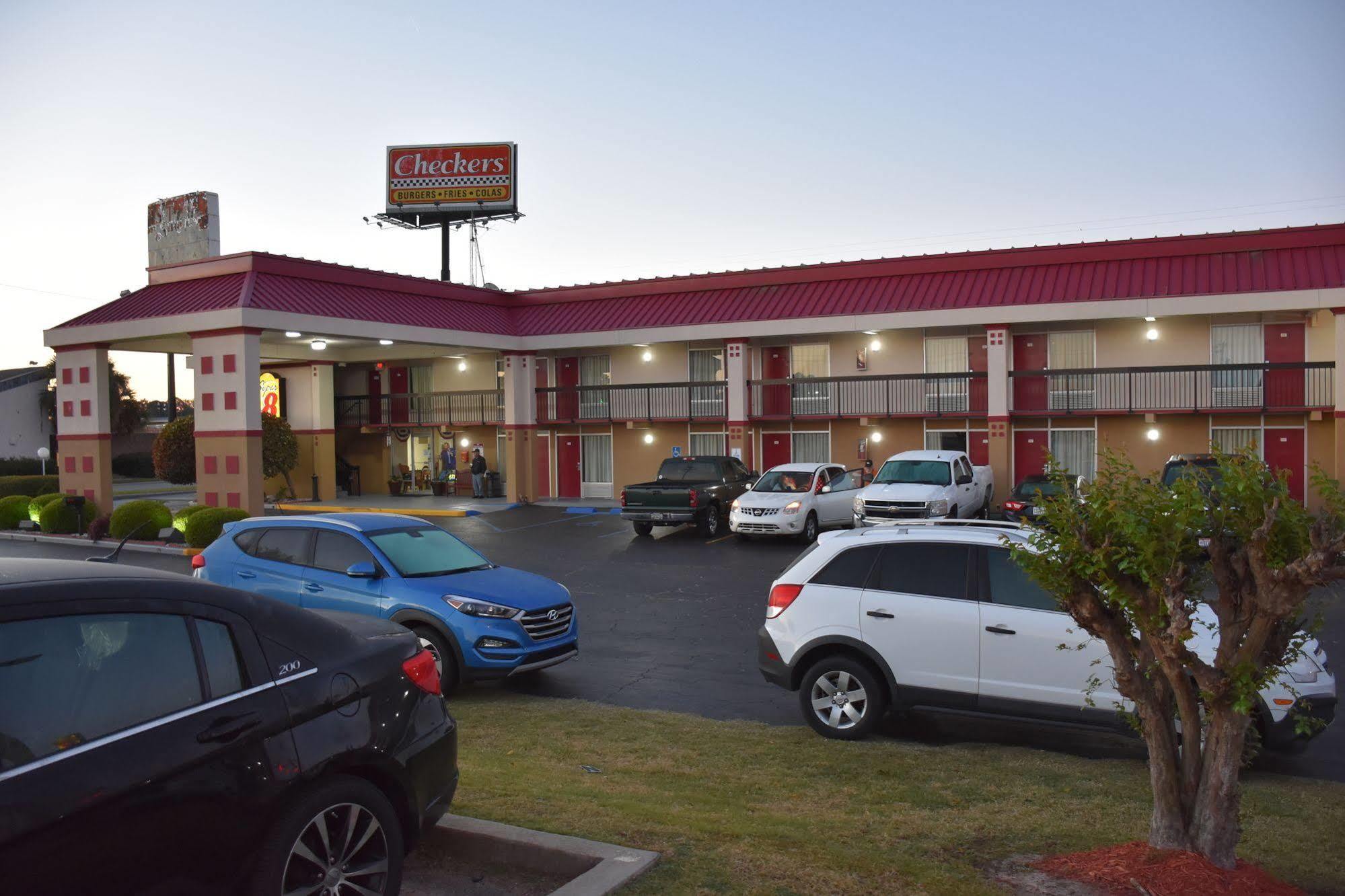 Super 8 By Wyndham Tifton Hotel Exterior foto